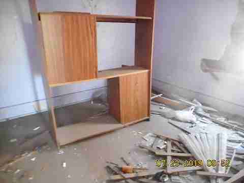 4400 St Clair (37)_m.jpg